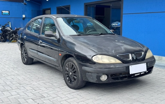 imagem-https://www.socarrao.com.br/sc-vehicle-images-prod/4097635/1790277654738-3_041816.jpg