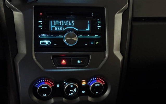 imagem-https://www.socarrao.com.br/sc-vehicle-images-prod/4097637/1790662449572-vehicle_image_1790662377_3738714d40f97f21a655a010ceeb3b9a.jpeg