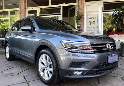 Volkswagen Tiguan 2018 Cinza — foto 1 de 3