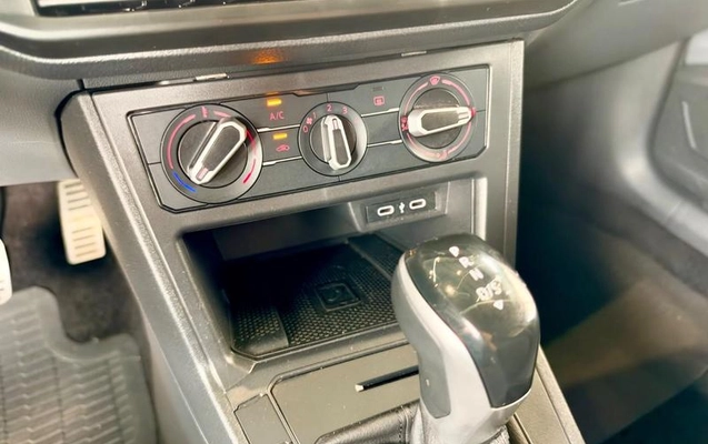 imagem-https://www.socarrao.com.br/sc-vehicle-images-prod/4097949/1791564853009-8510334_5_B_d07a9693aa.jpeg