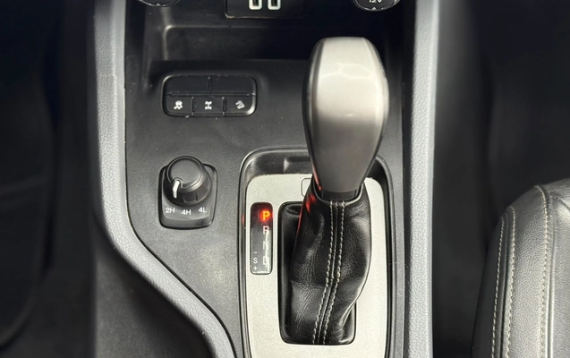 imagem-https://www.socarrao.com.br/sc-vehicle-images-prod/4097994/1790278315469-003_e025fd258ea1b799466b22bfaba55e2a.jpg