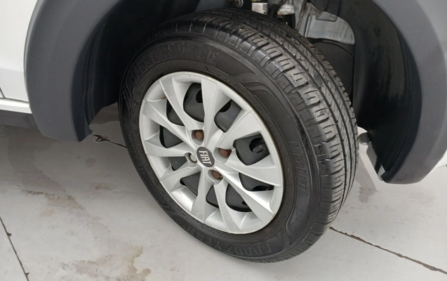 imagem-https://www.socarrao.com.br/sc-vehicle-images-prod/4098013/1790278342554-1_044638.jpg