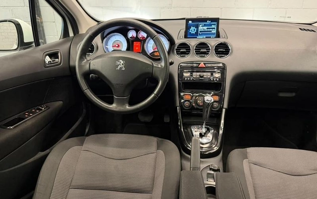imagem-https://www.socarrao.com.br/sc-vehicle-images-prod/4098056/1790278572749-8435891_9_B_81f74bf6c9.jpeg