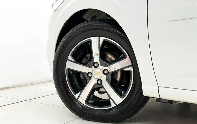 imagem-https://www.socarrao.com.br/sc-vehicle-images-prod/4098115/1790278709536-a1845671281444e081e6df67c373cf36_1789587345891.jpg