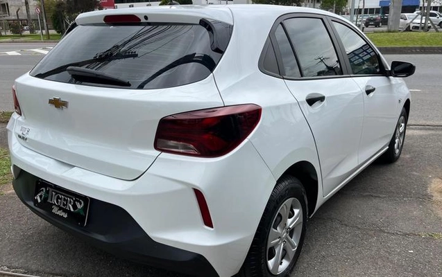 imagem-https://www.socarrao.com.br/sc-vehicle-images-prod/4098232/1790278939722-8510433_7_B_b19b7c08d3.jpeg