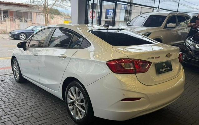 imagem-https://www.socarrao.com.br/sc-vehicle-images-prod/4098371/1790279134131-8463040_1_B_d684b4e6f7.jpeg