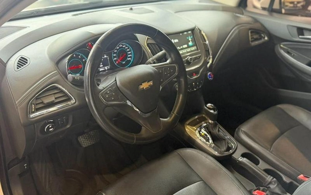 imagem-https://www.socarrao.com.br/sc-vehicle-images-prod/4098371/1790279134134-8463040_1_B_ea83a2df30.jpeg