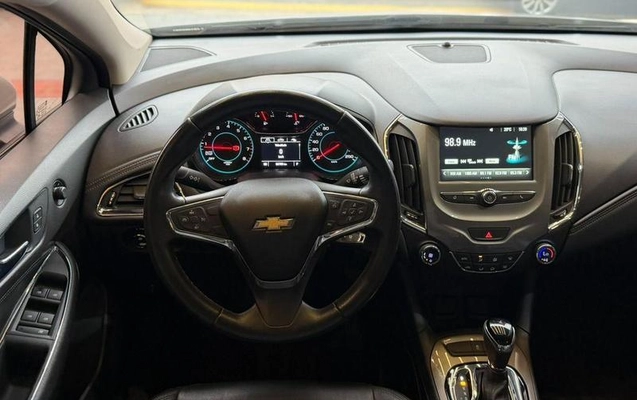 imagem-https://www.socarrao.com.br/sc-vehicle-images-prod/4098371/1790279134141-8463040_8_B_b846af515f.jpeg