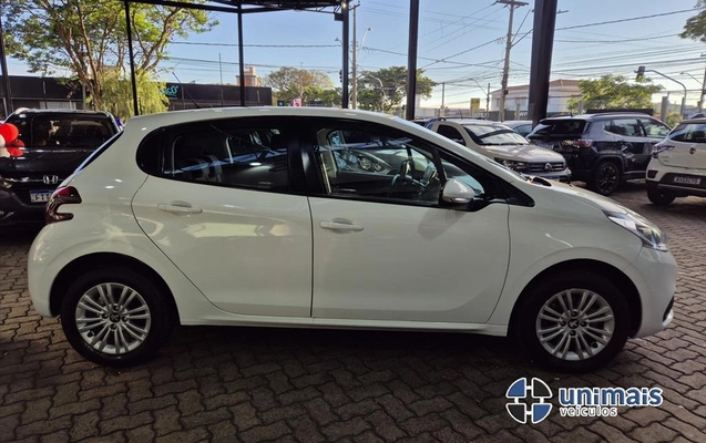 imagem-https://www.socarrao.com.br/sc-vehicle-images-prod/4098373/1790279149653-c1226e5a-3bcc-41c8-9731-1de45bfd352f20260924161144.jpeg
