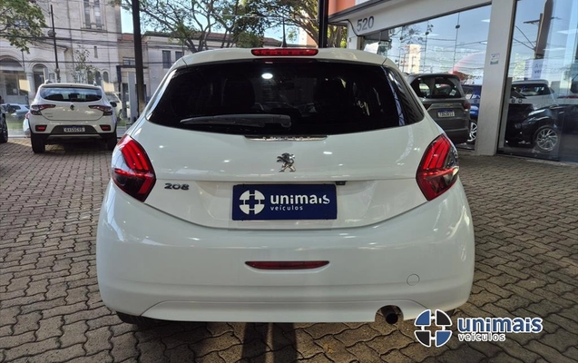 imagem-https://www.socarrao.com.br/sc-vehicle-images-prod/4098373/1790279149657-26a3e671-e3bc-41cc-bbcb-0f3c5442432320260924161146.jpeg