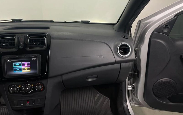 imagem-https://www.socarrao.com.br/sc-vehicle-images-prod/4098382/1790691374779-8510926_2_B_1a02a2b9ec.jpeg