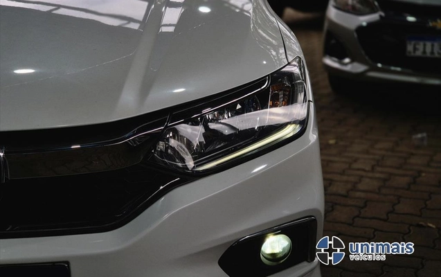 imagem-https://www.socarrao.com.br/sc-vehicle-images-prod/4098384/1790279200238-9a3186f2-7599-46a9-aca8-580ff6fd09c920260924161912.jpeg