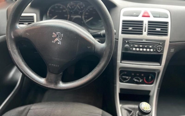 imagem-https://www.socarrao.com.br/sc-vehicle-images-prod/4098408/1790279417430-8492533_7_B_33872bd831.jpeg