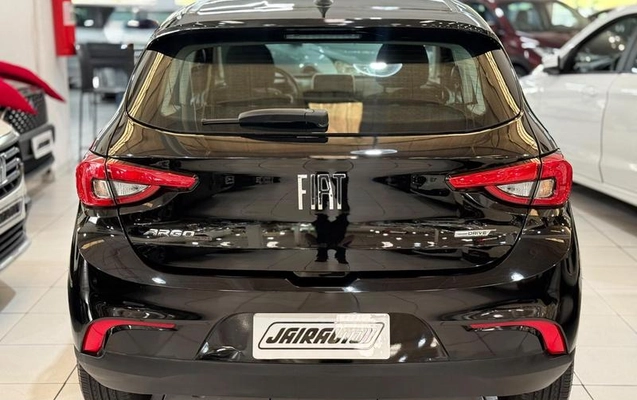 imagem-https://www.socarrao.com.br/sc-vehicle-images-prod/4098534/1790279691320-8506541_4_B_a130a43ca5.jpeg