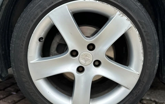 imagem-https://www.socarrao.com.br/sc-vehicle-images-prod/4098690/1790279924182-92b78dd739b84ade955a5dd06b4cca04_1790279887675.jpg