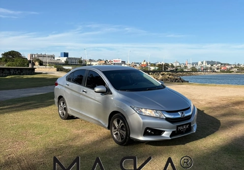 Honda City 2016 Prata — foto 1 de 3