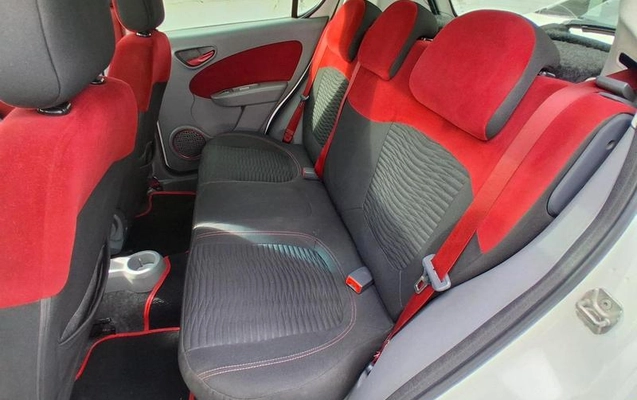 imagem-https://www.socarrao.com.br/sc-vehicle-images-prod/4098723/1790280152346-8494013_9_B_3a349d0cab.jpeg