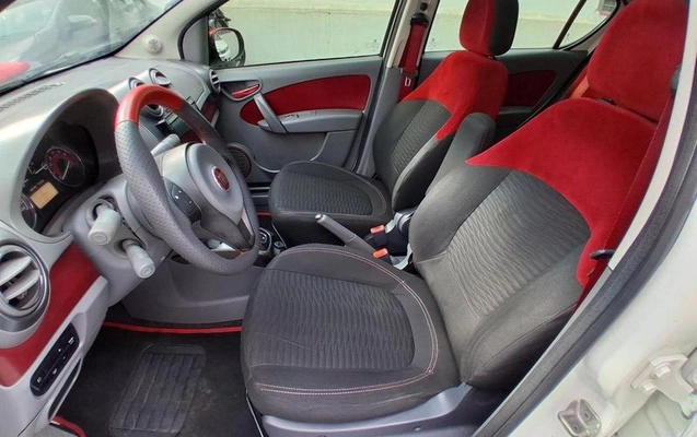 imagem-https://www.socarrao.com.br/sc-vehicle-images-prod/4098723/1790280152353-8494013_13_B_74f11306c2.jpeg