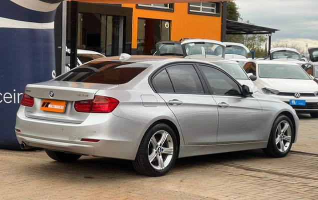 imagem-https://www.socarrao.com.br/sc-vehicle-images-prod/4098742/1790280285593-V2hhdHNBcHAgSW1hZ2UgMjAyNi0wOS0yNCBhdCAxNi4xNC4xOSAoMikuanBlZw.jpeg