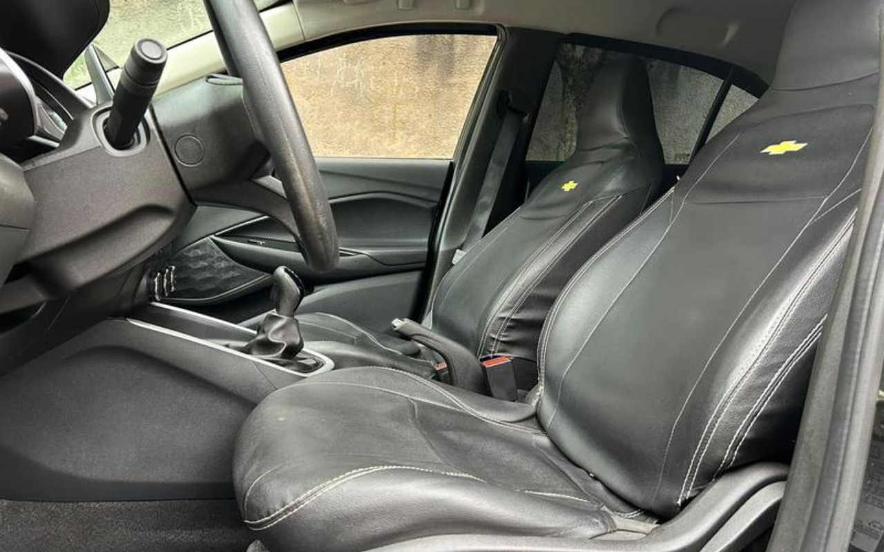 imagem-https://www.socarrao.com.br/sc-vehicle-images-prod/4098743/1790280286308-RkNfMzQ0NjVfODQ4OTUyMl83X1ZfMjhjOWMzYjE4NS5qcGVn.jpeg