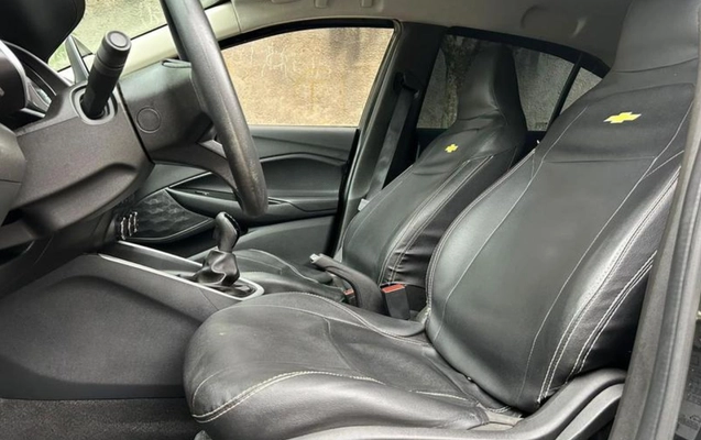 imagem-https://www.socarrao.com.br/sc-vehicle-images-prod/4098743/1790280286308-RkNfMzQ0NjVfODQ4OTUyMl83X1ZfMjhjOWMzYjE4NS5qcGVn.jpeg