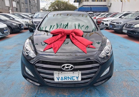Hyundai i30 1.8 16V Aut. 5p 2016 Preto — foto 1 de 3