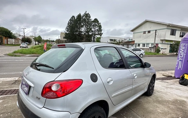 imagem-https://www.socarrao.com.br/sc-vehicle-images-prod/4098848/1790280545650-e0930817494b44b5a2aa68dde0ede8d6_1790280469544.jpg