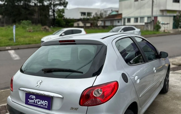 imagem-https://www.socarrao.com.br/sc-vehicle-images-prod/4098848/1790280545651-926eab90c150491bbf77eabe7d1792e5_1790280469547.jpg