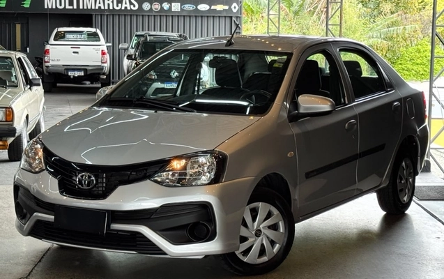 imagem-https://www.socarrao.com.br/sc-vehicle-images-prod/4098873/1790280568033-6_050844.jpg