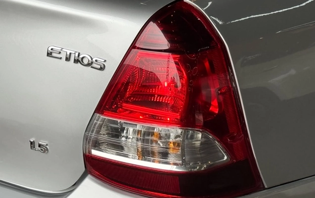 imagem-https://www.socarrao.com.br/sc-vehicle-images-prod/4098873/1790280568056-16_050844.jpg