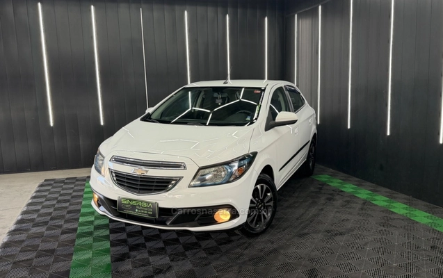 imagem-https://www.socarrao.com.br/sc-vehicle-images-prod/4098952/1790280668700-ec5220eae4b06c52c10f41a7a9b8f5fa_big.jpeg