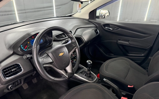 imagem-https://www.socarrao.com.br/sc-vehicle-images-prod/4098952/1790280668718-339d016edc735e620212bae51ad03601_big.jpeg