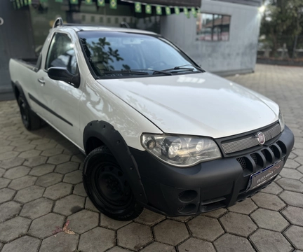 Fiat Strada 2009 Branco — foto 1 de 3