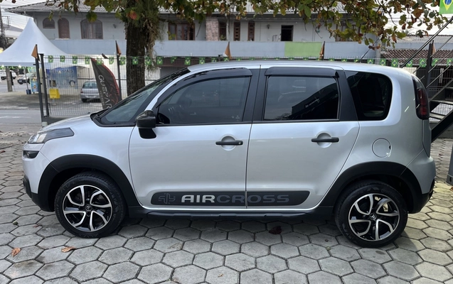 imagem-https://www.socarrao.com.br/sc-vehicle-images-prod/4099000/1790280749732-1_053332.jpg
