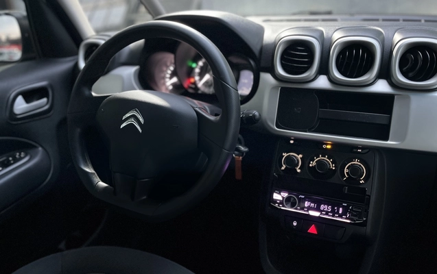 imagem-https://www.socarrao.com.br/sc-vehicle-images-prod/4099000/1790280749748-1_053500.jpg