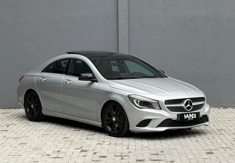 Mercedes-Benz CLA-200 2015 Prata — foto 1 de 3