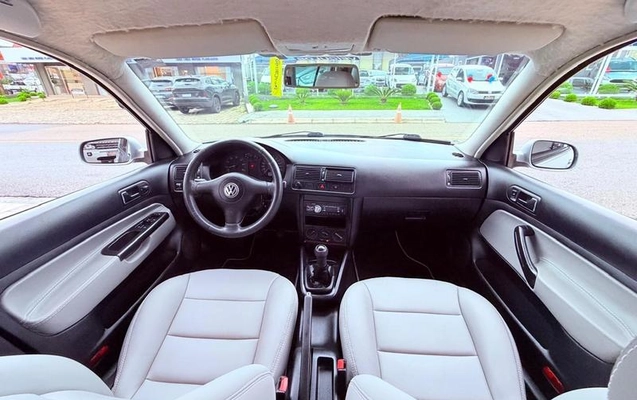 imagem-https://www.socarrao.com.br/sc-vehicle-images-prod/4099062/1790280958522-7683063_15_B_875a4e1178.jpeg