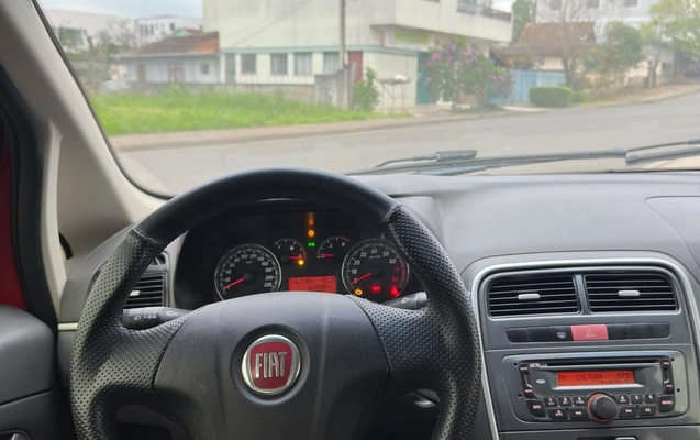 imagem-https://www.socarrao.com.br/sc-vehicle-images-prod/4099130/1790281184703-4b7b6f564fd04006a5ed54421aa37822_1790281106554.jpg