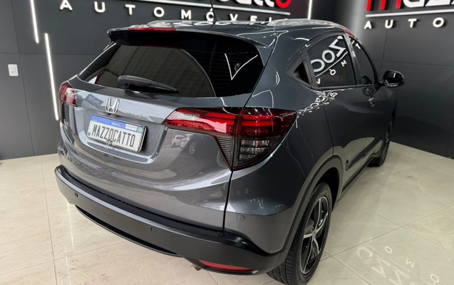 imagem-https://www.socarrao.com.br/sc-vehicle-images-prod/4099136/1790281213181-003_6e0e07b4f8448be638cdb12c942f1a05.jpg