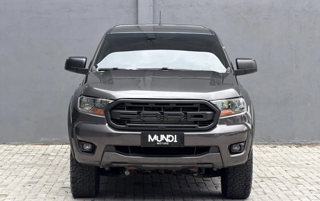 imagem-https://www.socarrao.com.br/sc-vehicle-images-prod/4099227/1790281409530-b3d78a8e-caeb-4d02-9d09-264140192e3f.jpg