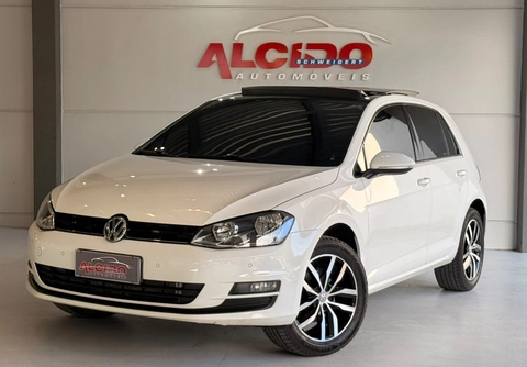 Volkswagen Golf 2015 Branco — foto 1 de 3