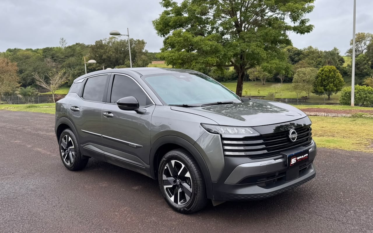 Nissan KICKS 2026 Cinza — foto 1 de 3
