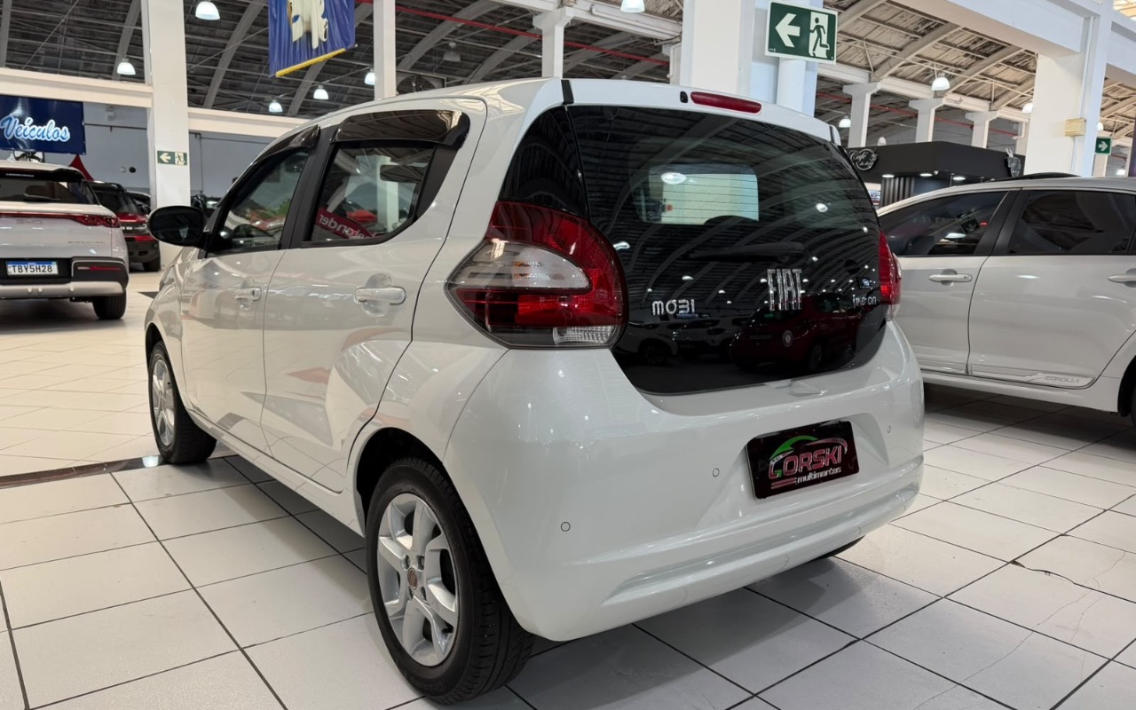 imagem-https://www.socarrao.com.br/sc-vehicle-images-prod/4099292/1790281526216-MzEyYTRjNTYtMjNjYi00YmM3LTk3MWUtZmVlYzc2NmI5OTMyLmpwZWc.jpeg