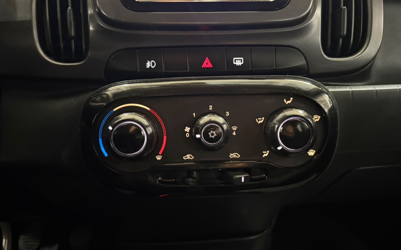 imagem-https://www.socarrao.com.br/sc-vehicle-images-prod/4099292/1790281526752-ZWQ0ODE0NDQtZTY5Mi00ODk0LWJmYjMtOTZjODQxYjA2ODNiLmpwZWc.jpeg