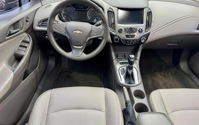 imagem-https://www.socarrao.com.br/sc-vehicle-images-prod/4099498/1790281853863-8494470_14_B_32ae6c9db9.jpeg