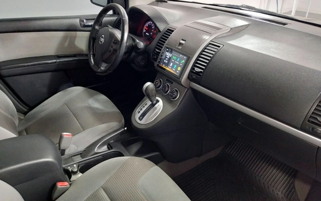 imagem-https://www.socarrao.com.br/sc-vehicle-images-prod/4099511/1791400179676-7F9lGQ7h4y8bUTx5BU7VzLiBcVmX3Yzy.jpg