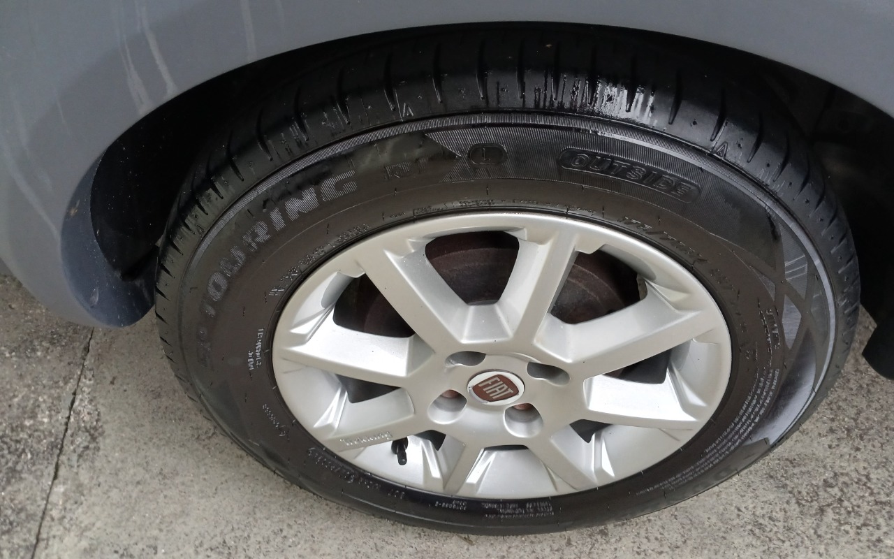 imagem-https://www.socarrao.com.br/sc-vehicle-images-prod/4099515/1790281927771-MTc5MDI4MTY4MzE4ODUwNzMwNzY2MDIzNjcwMTUyNDQuanBn.jpg
