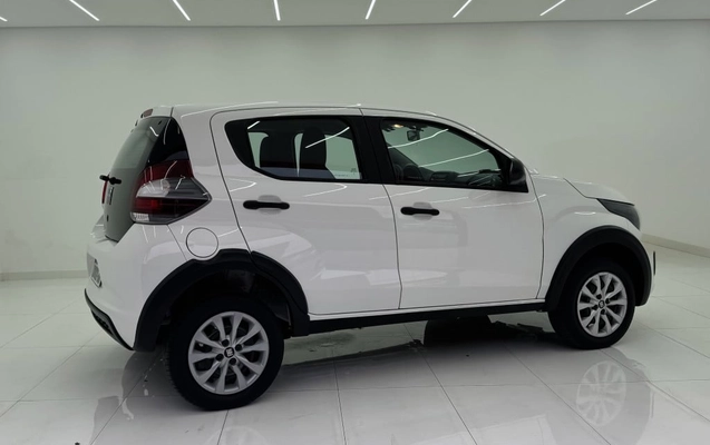 imagem-https://www.socarrao.com.br/sc-vehicle-images-prod/4099565/1790282041152-vehicle_image_1790281006_9df6b9ba34447c2ef4fef38fb894c4bb.jpeg