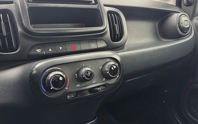 imagem-https://www.socarrao.com.br/sc-vehicle-images-prod/4099565/1790282041161-vehicle_image_1790281045_6f57ae24a0a0be10f41164f6dcd09d40.jpeg
