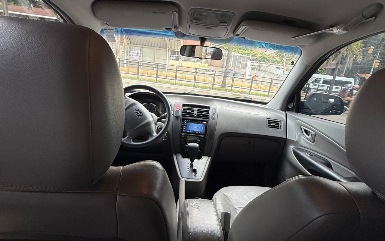 imagem-https://www.socarrao.com.br/sc-vehicle-images-prod/4099595/1790282244710-SU1HXzY0MjguanBlZw.jpeg
